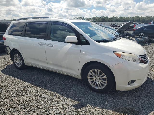 2016 Toyota Sienna მანქანა იყიდება აუქციონზე, vin: 5TDYK3DC3GS724307, აუქციონის ნომერი: 68517066