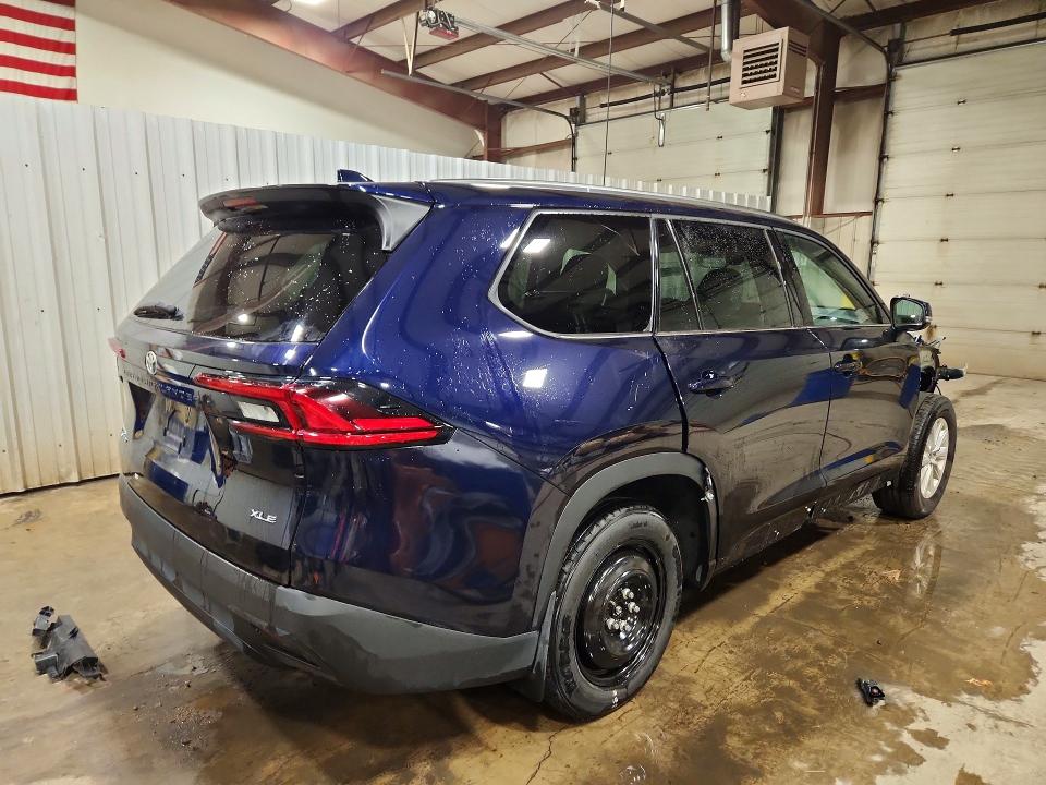 2026 Toyota Grand Highlander Hybrid მანქანა იყიდება აუქციონზე, vin: 5TDACAB51TS067332, აუქციონის ნომერი: 66072956