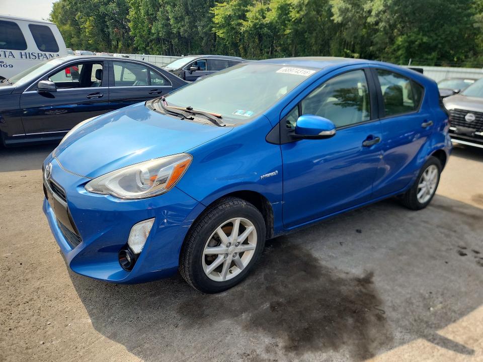 Продаж на аукціоні авто 2015 Toyota Prius C, vin: JTDKDTB3XF1090055, номер лоту: 68974316