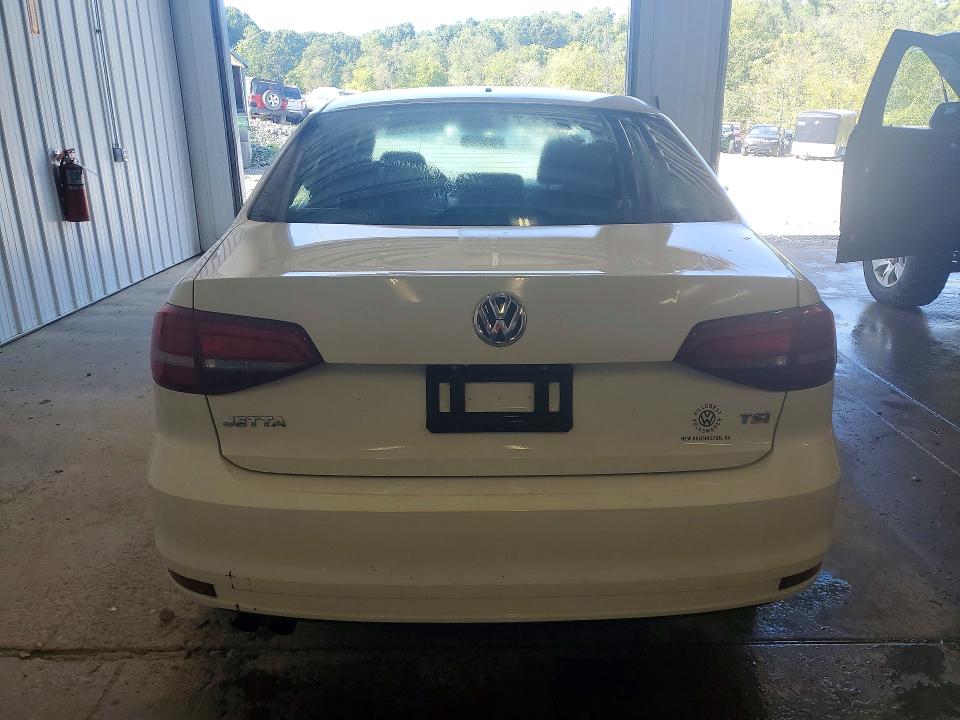 Продаж на аукціоні авто 2018 Volkswagen Jetta, vin: 3VW2B7AJ4JM230901, номер лоту: 69117436