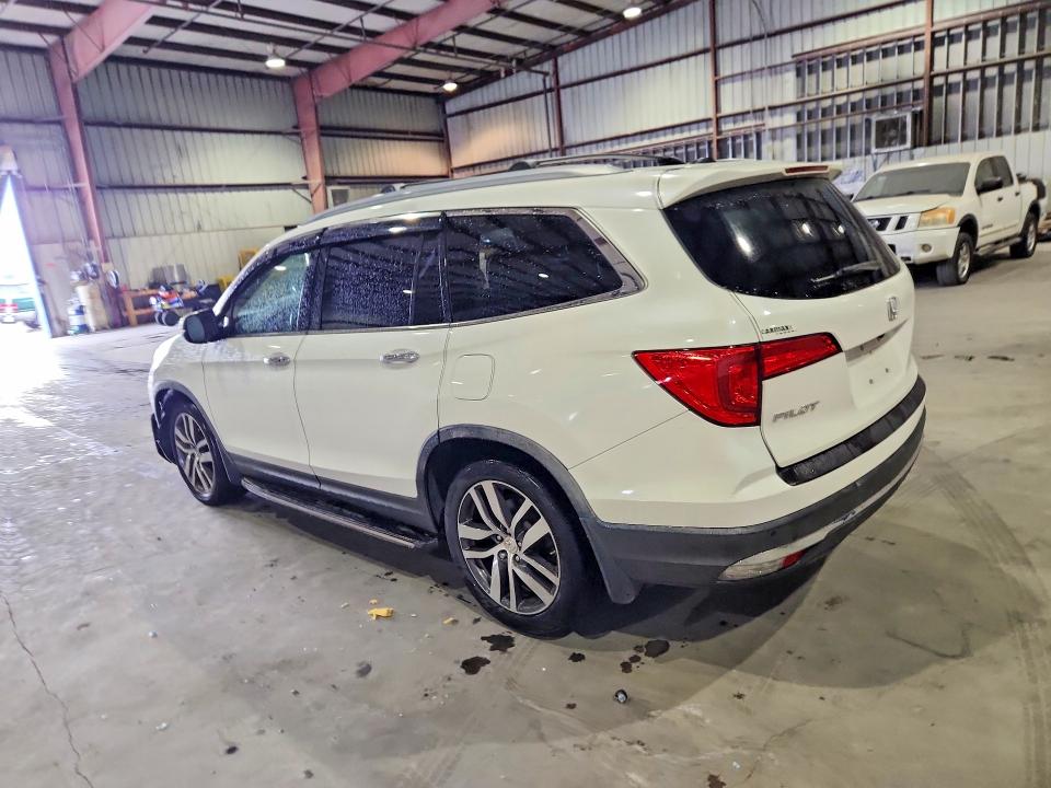 Продажа на аукционе авто 2017 Honda Pilot, vin: 5FNYF5H95HB026429, номер лота: 69630156