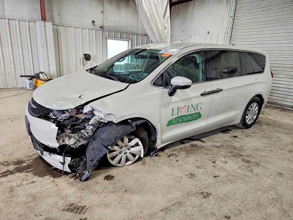 Auction sale of the 2019 Chrysler Pacifica, vin: 2C4RC1AG8KR666340, lot number: 69886406