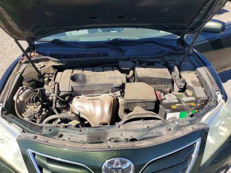 68595086 :رقم المزاد ، 4T1BF3EK2BU591782 vin ، 2011 Toyota Camry مزاد بيع