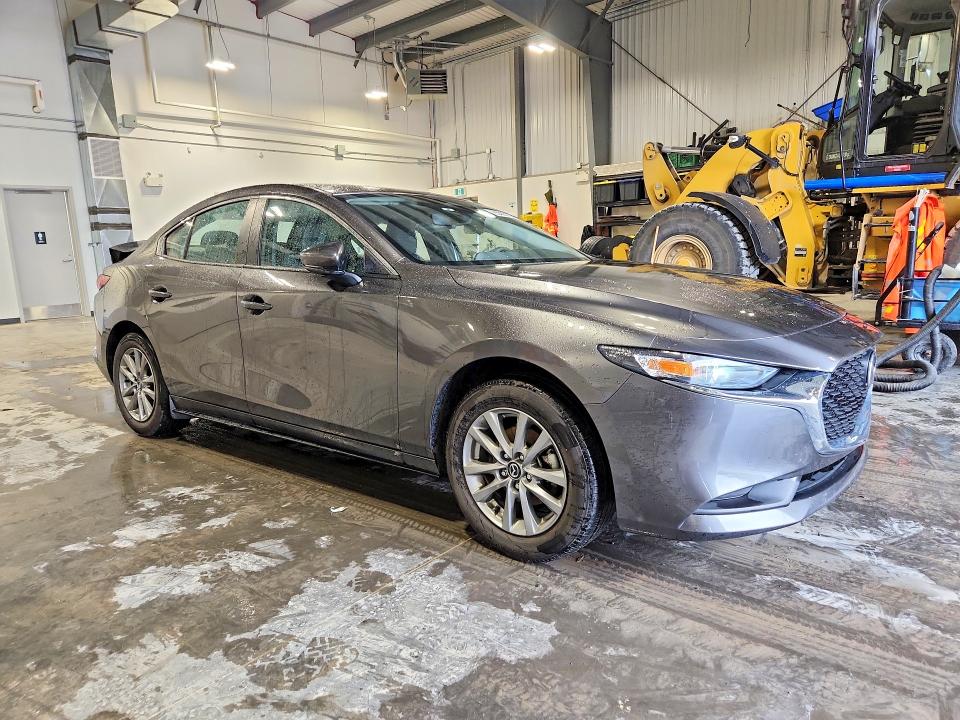 68485126 :رقم المزاد ، JM1BPABM0S1769380 vin ، 2025 Mazda 3 مزاد بيع
