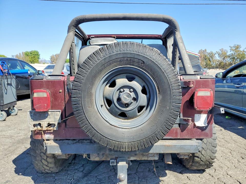 69813726 :رقم المزاد ، 2BCHV81J2JB516131 vin ، 1988 Jeep Wrangler مزاد بيع