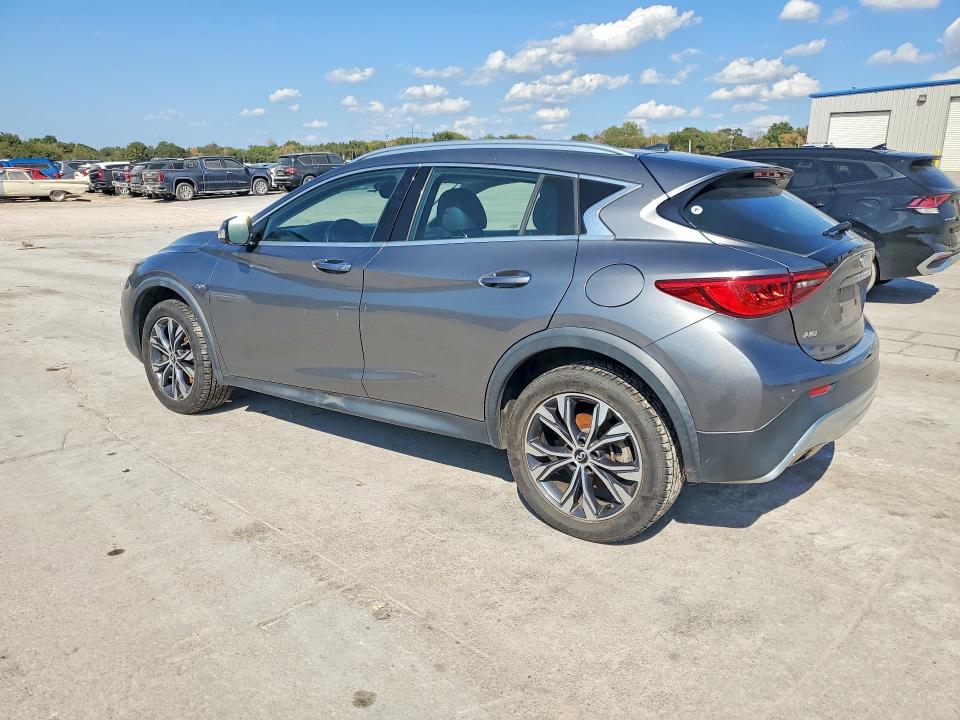 68644076 :رقم المزاد ، SJKCH5CR5HA037366 vin ، 2017 Infiniti Qx30 مزاد بيع