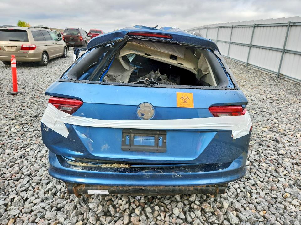 70930716 :رقم المزاد ، 3VV2B7AXXKM188115 vin ، 2019 Volkswagen Tiguan مزاد بيع