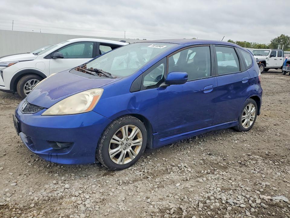 70010946 :رقم المزاد ، JHMGE884X9S026269 vin ، 2009 Honda Fit مزاد بيع