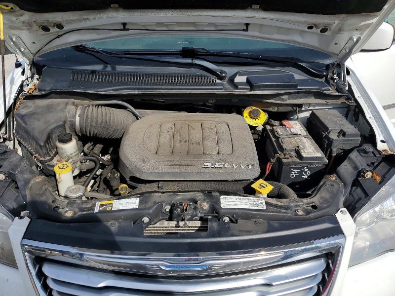 Продажа на аукционе авто 2015 Chrysler Town & Country, vin: 2C4RC1BG8FR662535, номер лота: 67905946