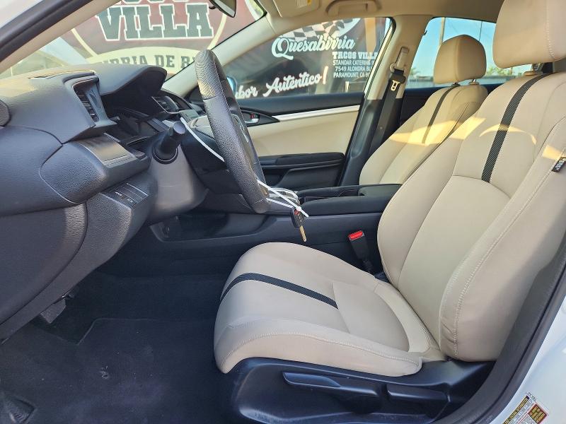 68111256 :رقم المزاد ، 2HGFC2F55JH597290 vin ، 2018 Honda Civic مزاد بيع