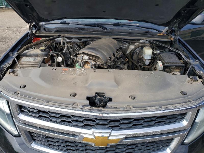 70554776 :رقم المزاد ، 1GNSKJKC7FR147203 vin ، 2015 Chevrolet Suburban مزاد بيع