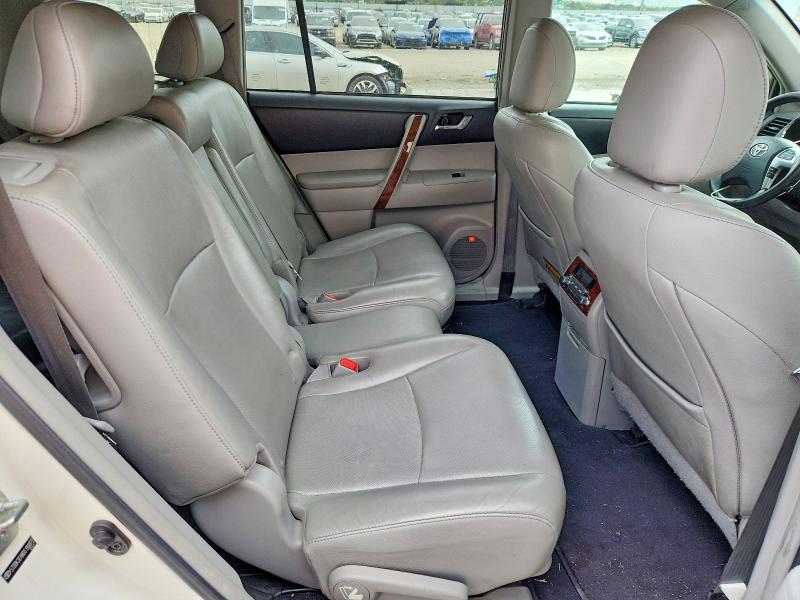 68775426 :رقم المزاد ، 5TDDK3EH8DS190872 vin ، 2013 Toyota Highlander مزاد بيع