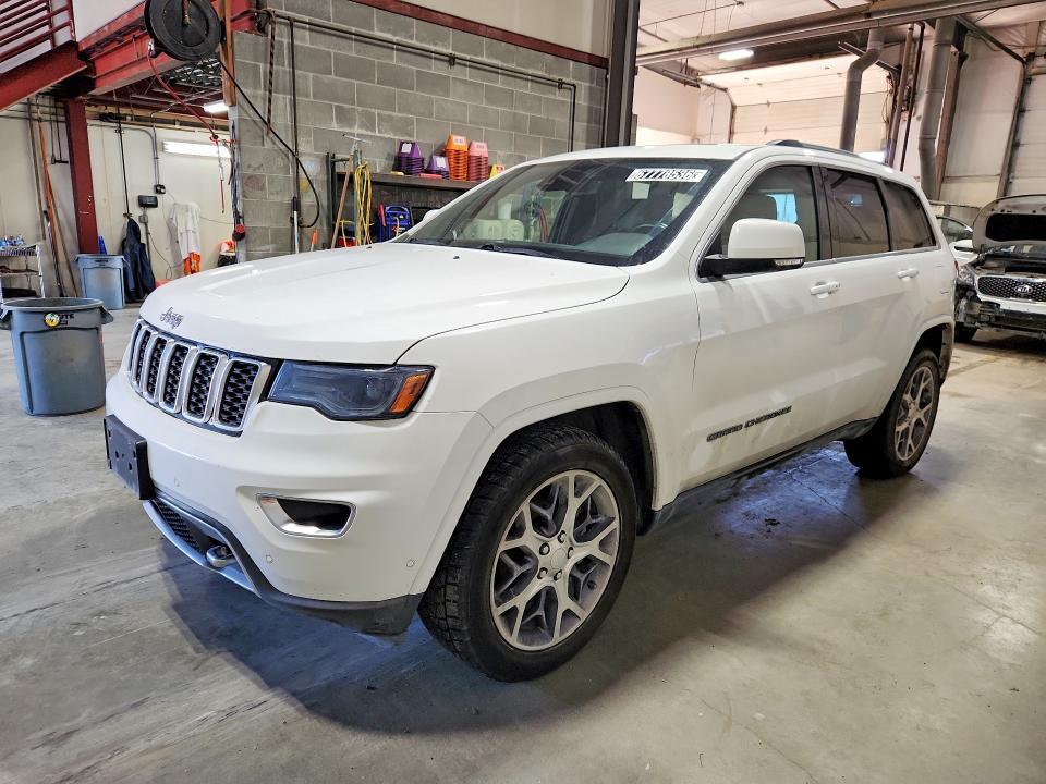 Продаж на аукціоні авто 2018 Jeep Grand Cherokee, vin: 1C4RJFBG1JC374747, номер лоту: 67778536