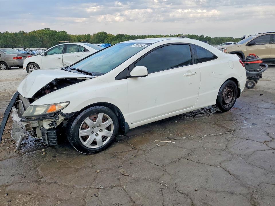 Продажа на аукционе авто 2010 Honda Civic, vin: 2HGFG1B64AH526305, номер лота: 68200536