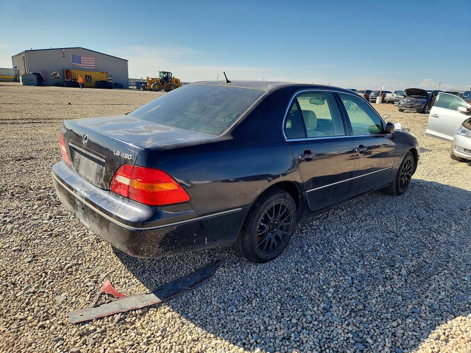2001 Lexus Ls მანქანა იყიდება აუქციონზე, vin: JTHBN30F310034790, აუქციონის ნომერი: 70141886