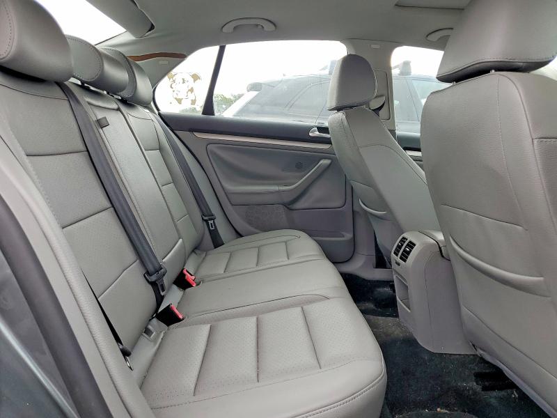Продаж на аукціоні авто 2008 Volkswagen Jetta, vin: 3VWRM71K38M175059, номер лоту: 69931486