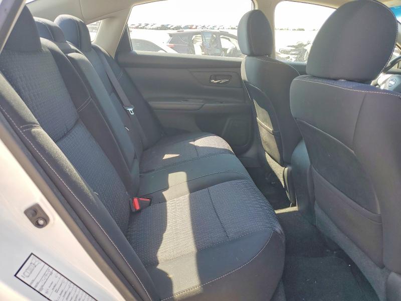 Продаж на аукціоні авто 2016 Nissan Altima, vin: 1N4AL3AP0GN313576, номер лоту: 68199736