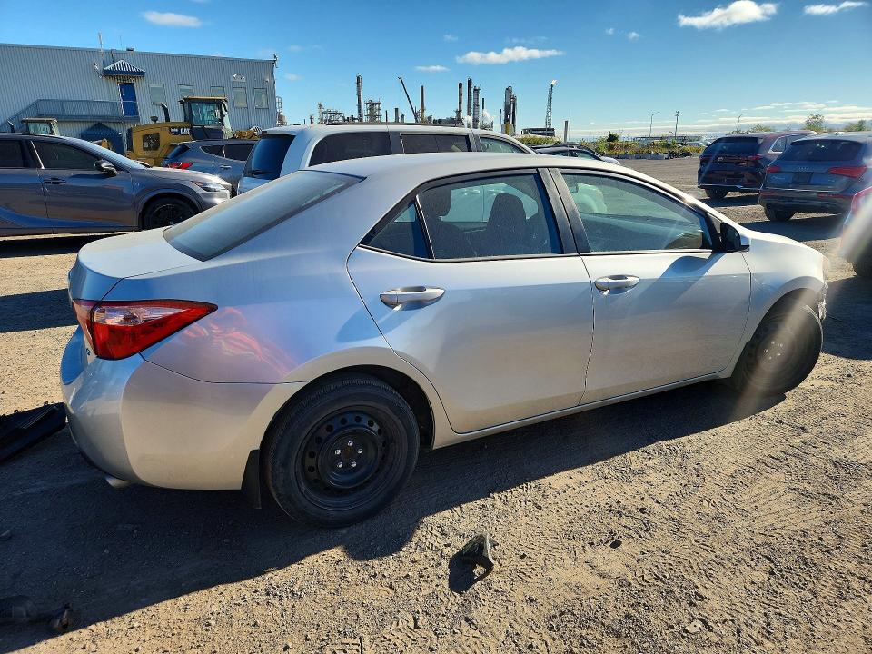 Продаж на аукціоні авто 2018 Toyota Corolla, vin: 2T1BURHE7JC073178, номер лоту: 69309246
