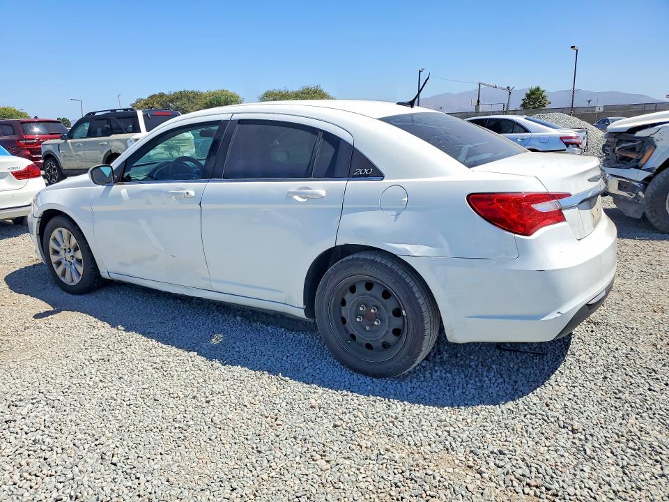 67528626 :رقم المزاد ، 1C3CCBAB9DN634811 vin ، 2013 Chrysler 200 مزاد بيع