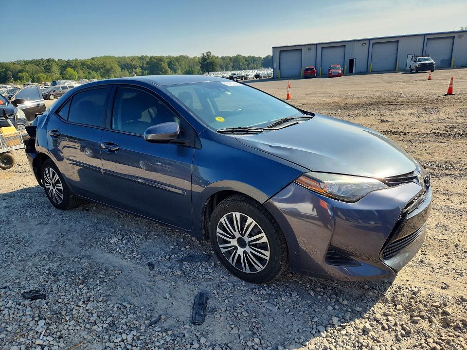 Продаж на аукціоні авто 2017 Toyota Corolla, vin: 5YFBURHE4HP601947, номер лоту: 68430066