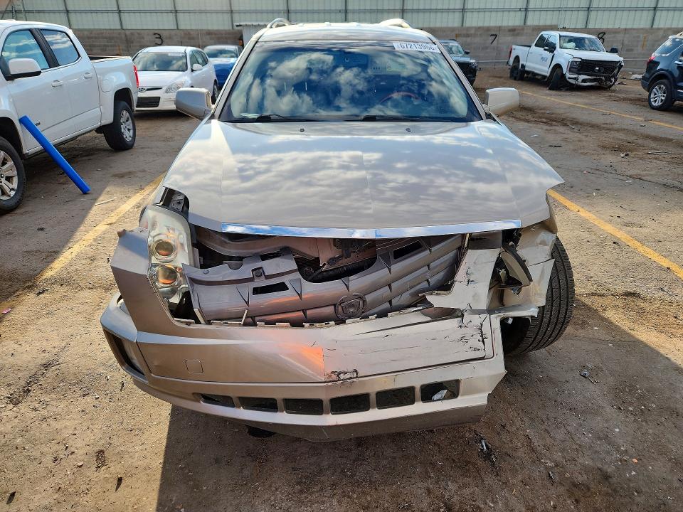 2004 Cadillac Srx მანქანა იყიდება აუქციონზე, vin: 1GYDE637940122578, აუქციონის ნომერი: 67213966