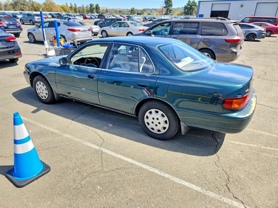 68611756 :رقم المزاد ، JT2BG12K3T0413858 vin ، 1996 Toyota Camry مزاد بيع