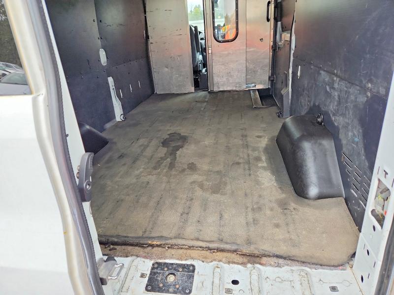 67452606 :رقم المزاد ، 1FTYR2CG4JKA32369 vin ، 2018 Ford Transit مزاد بيع