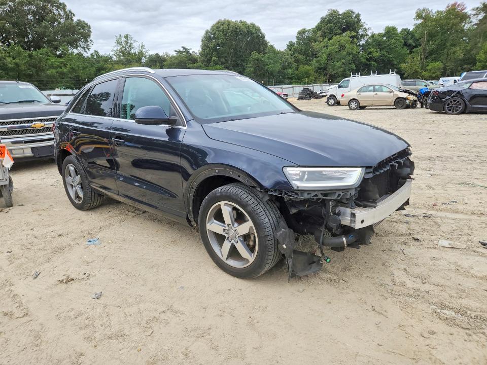 Продажа на аукционе авто 2015 Audi Q3, vin: WA1GFCFSXFR004742, номер лота: 69770976