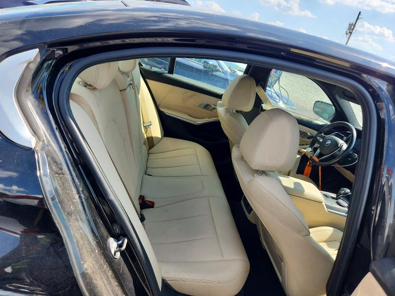 68721426 :رقم المزاد ، 3MW5R1J09L8B03828 vin ، 2020 Bmw 330i مزاد بيع