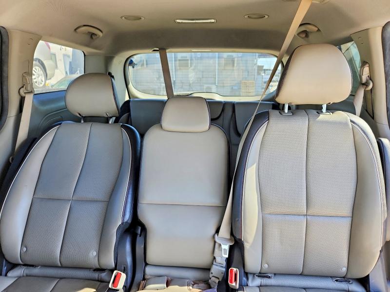 67896086 :رقم المزاد ، KNDMB5C12G6208711 vin ، 2016 Kia Sedona مزاد بيع