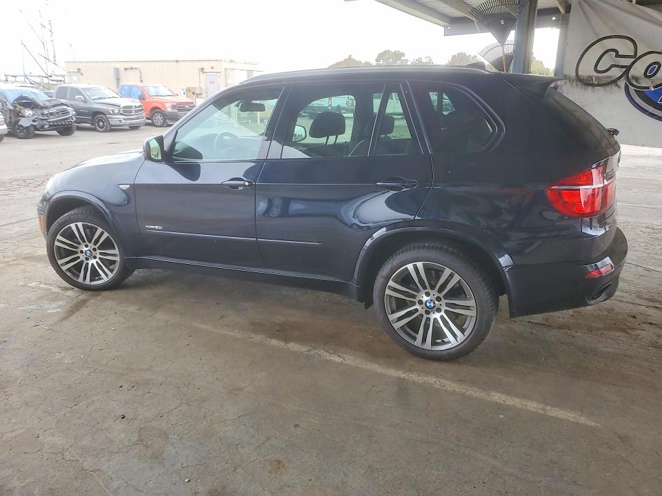 Продажа на аукционе авто 2013 Bmw X5, vin: 5UXZV8C5XDL426666, номер лота: 69555386