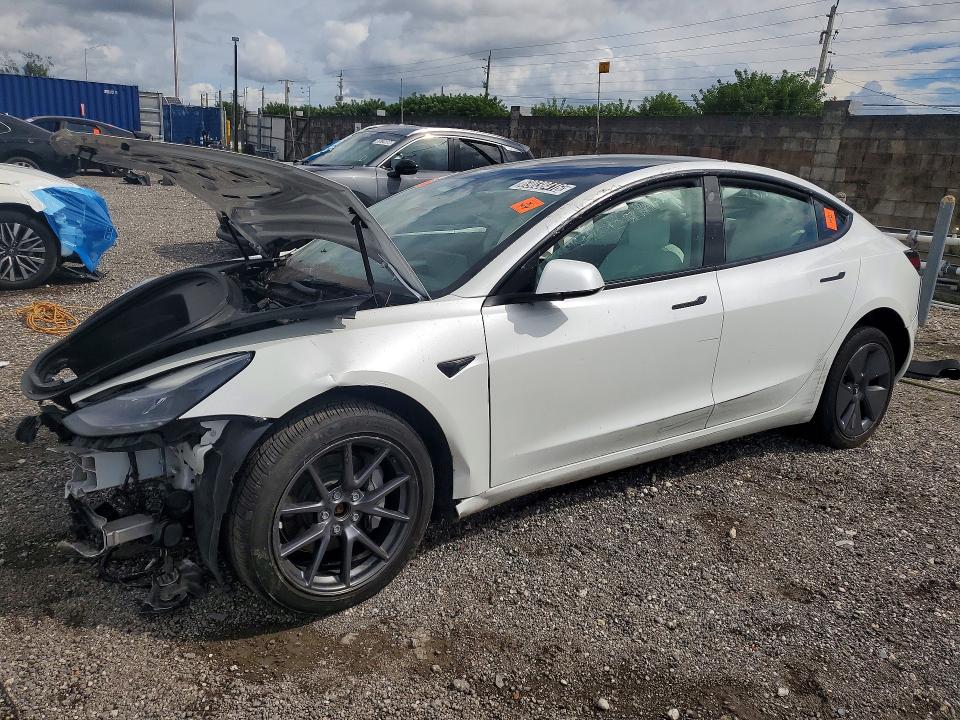 Продажа на аукционе авто 2022 Tesla Model 3, vin: 5YJ3E1EB4NF178064, номер лота: 69038416
