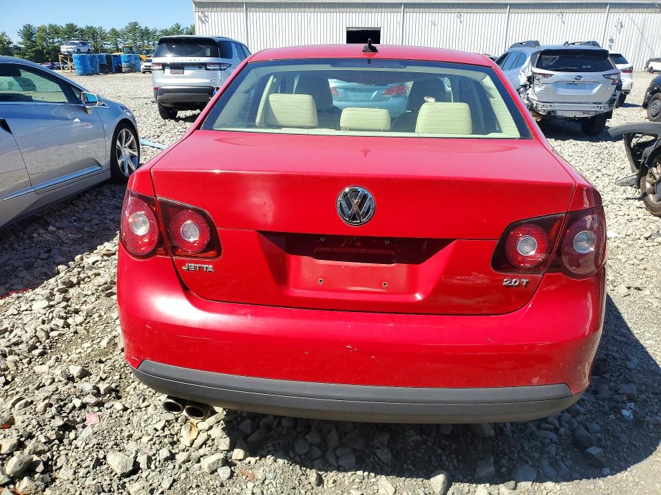 2010 Volkswagen Jetta მანქანა იყიდება აუქციონზე, vin: 3VWRA7AJ4AM065773        , აუქციონის ნომერი: 69018976