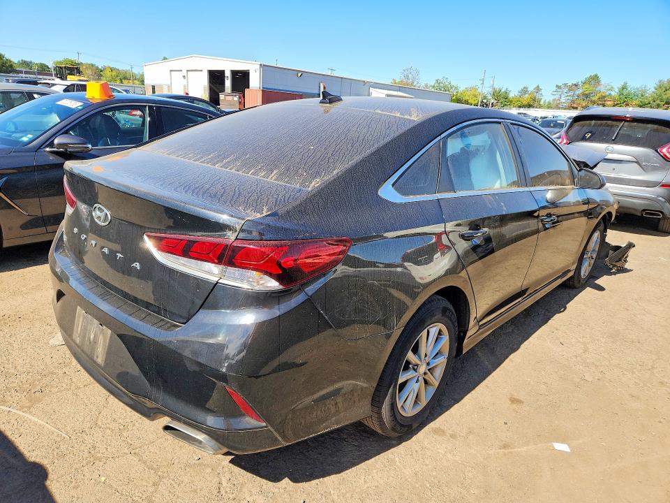 Продажа на аукционе авто 2018 Hyundai Sonata, vin: 5NPE24AF6JH707716, номер лота: 70242866