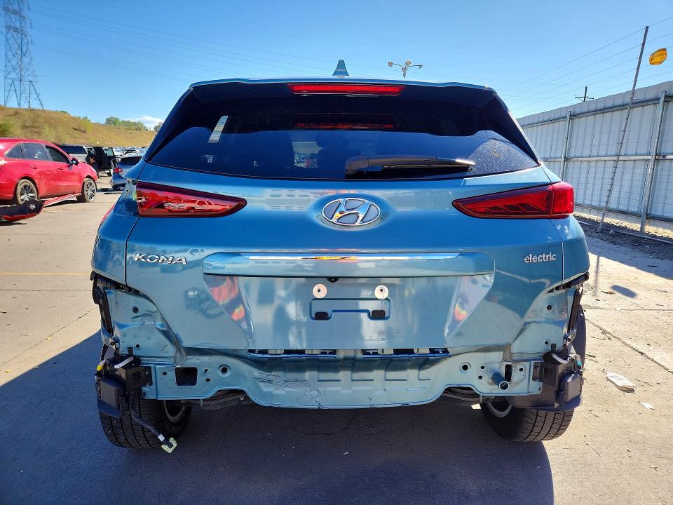67323106 :رقم المزاد ، KM8K33AG6LU060080 vin ، 2020 Hyundai Kona مزاد بيع