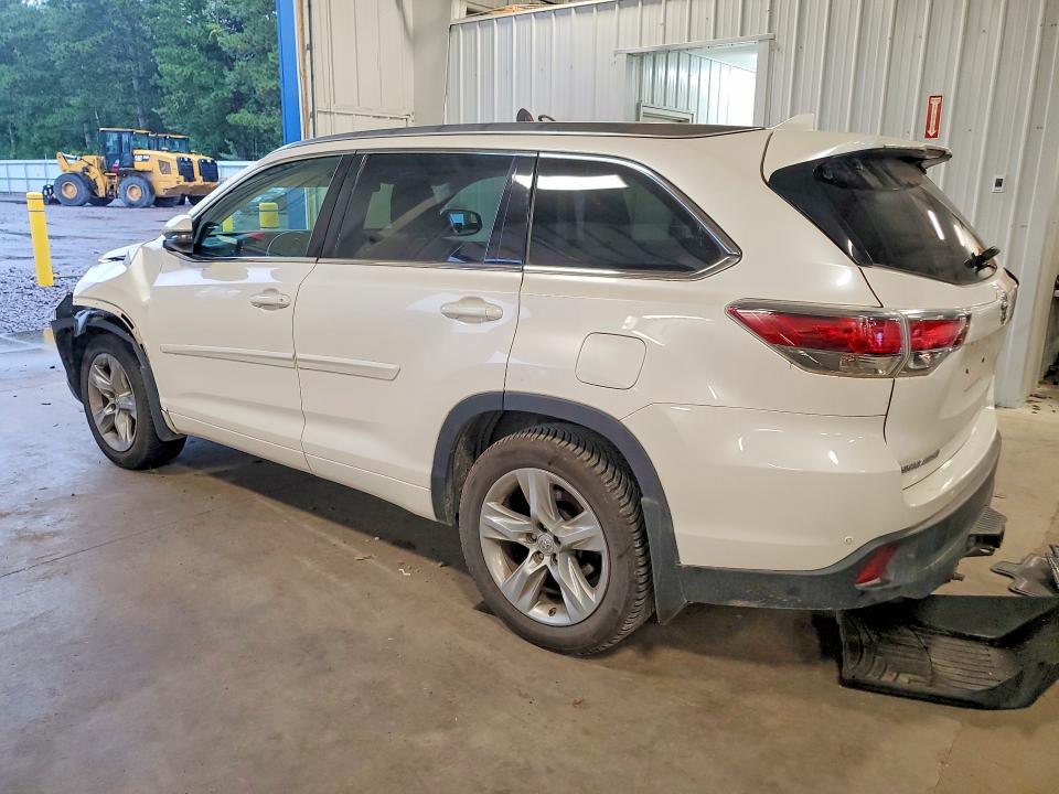 69534726 :رقم المزاد ، 5TDDKRFH2FS099228 vin ، 2015 Toyota Highlander مزاد بيع