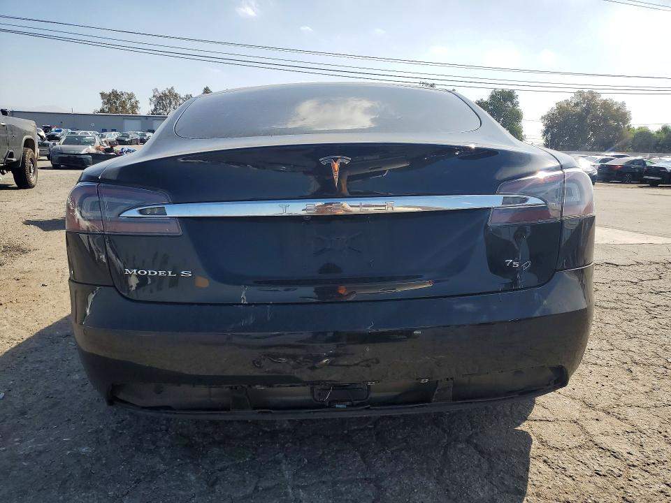 2018 Tesla Model S მანქანა იყიდება აუქციონზე, vin: 5YJSA1E22JF294929, აუქციონის ნომერი: 68946186