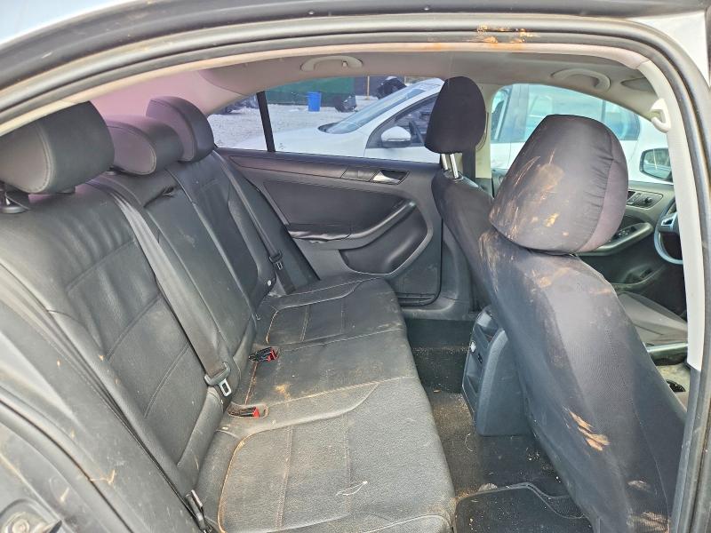 2011 Volkswagen Jetta მანქანა იყიდება აუქციონზე, vin: 3VWDX7AJ8BM398651, აუქციონის ნომერი: 69867266