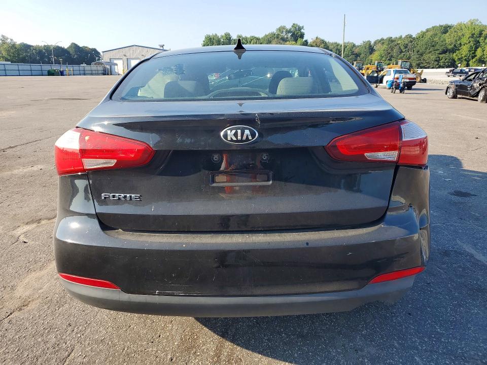 2017 Kia Forte მანქანა იყიდება აუქციონზე, vin: 3KPFK4A75HE047065, აუქციონის ნომერი: 60651136