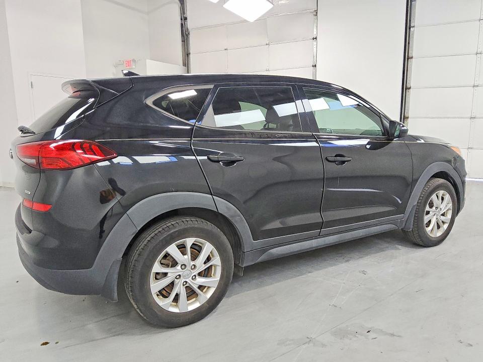 Продажа на аукционе авто 2019 Hyundai Tucson, vin: KM8J2CA4XKU005764, номер лота: 61548226