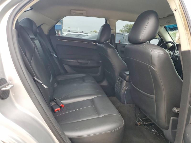 70017616 :رقم المزاد ، 2C3KA53G88H257933 vin ، 2008 Chrysler 300 مزاد بيع