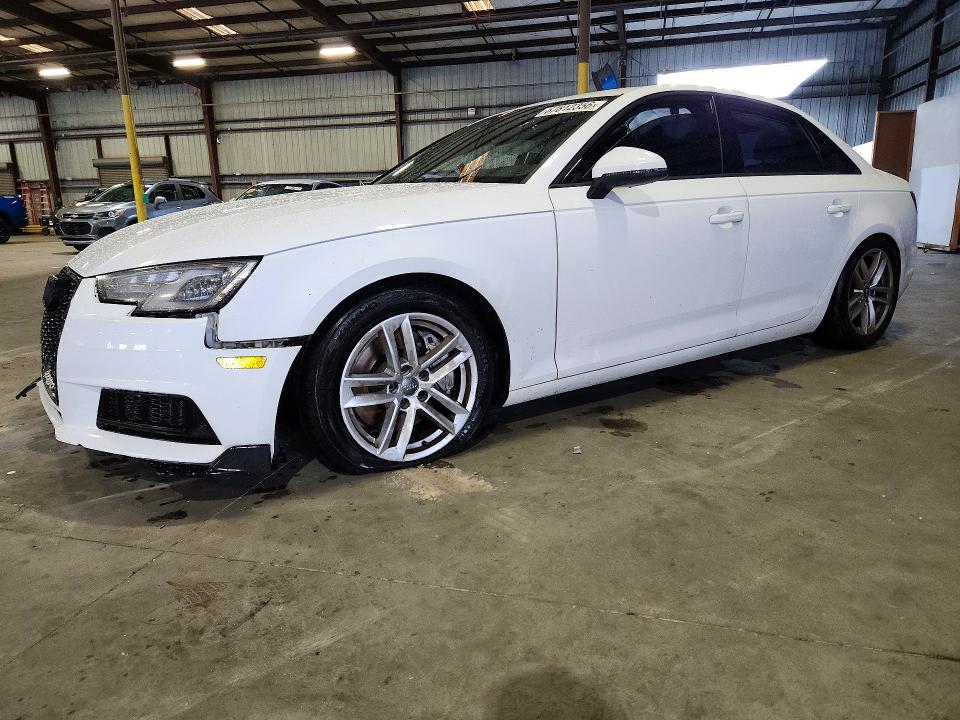 Продажа на аукционе авто 2017 Audi A4, vin: WAUANAF49HN043351, номер лота: 67812356