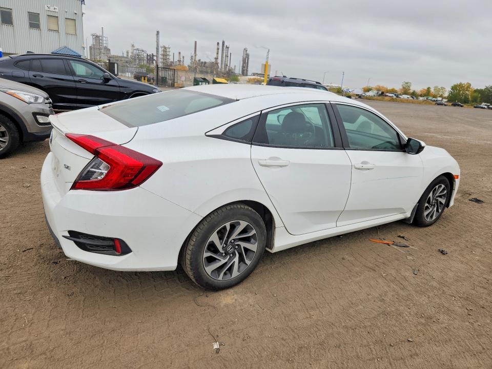 Продаж на аукціоні авто 2018 Honda Civic, vin: 2HGFC2F66JH038100, номер лоту: 70684696