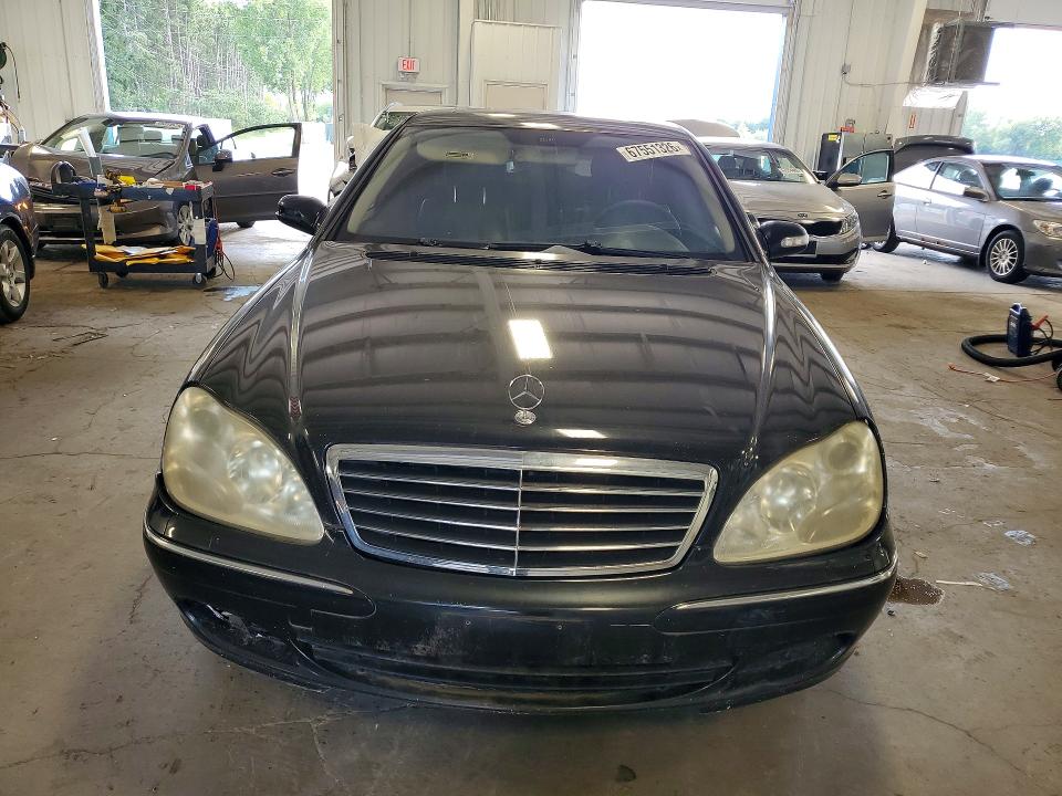 67551326 :رقم المزاد ، WDBNG84JX6A466104 vin ، 2006 Mercedes-benz S مزاد بيع