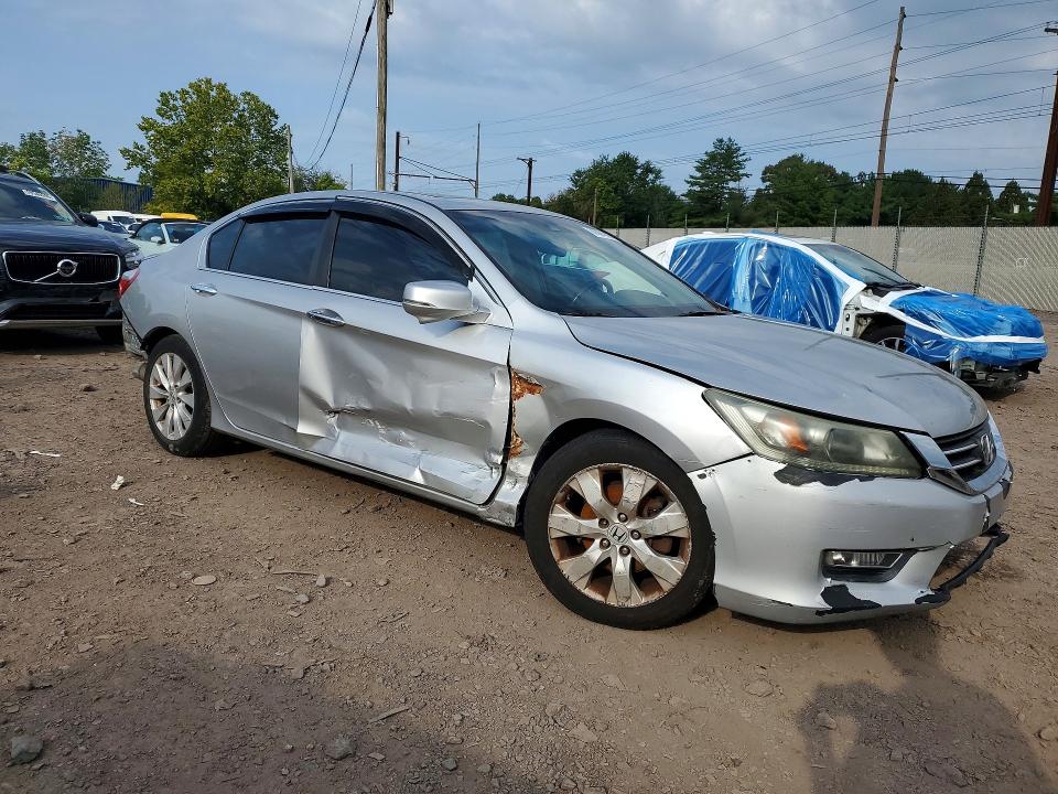 Auction sale of the 2013 Honda Accord, vin: 1HGCR2F80DA276739, lot number: 69387096