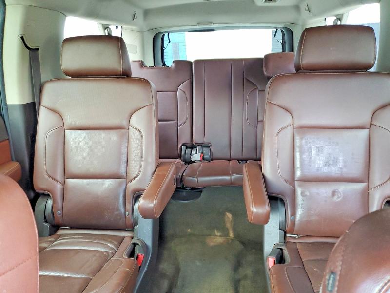 2015 Chevrolet Suburban მანქანა იყიდება აუქციონზე, vin: 1GNSCKKC5FR587987, აუქციონის ნომერი: 68858446