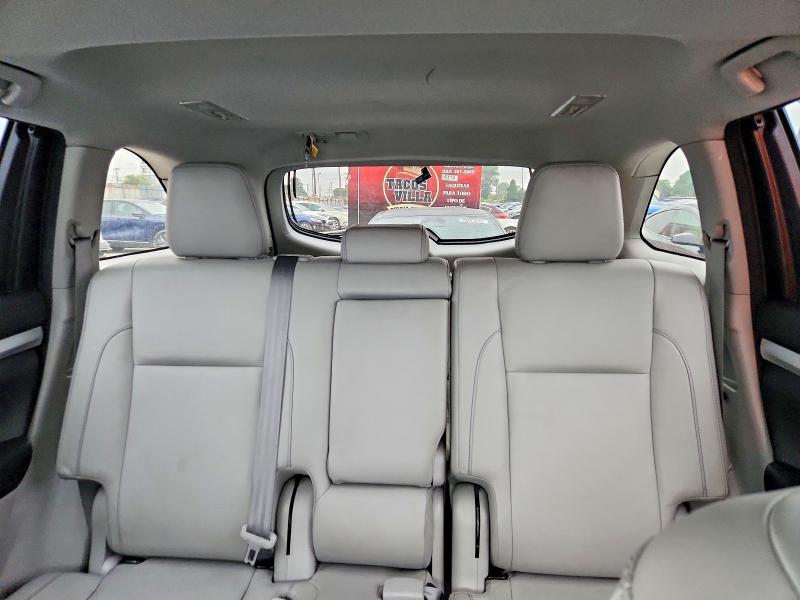 Aukcja sprzedaży 2018 Toyota Highlander, vin: 5TDJZRFH1JS560362, numer aukcji: 70517616