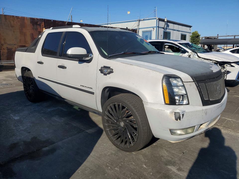 2007 Cadillac Escalade მანქანა იყიდება აუქციონზე, vin: 3GYFK62857G283831, აუქციონის ნომერი: 70898576