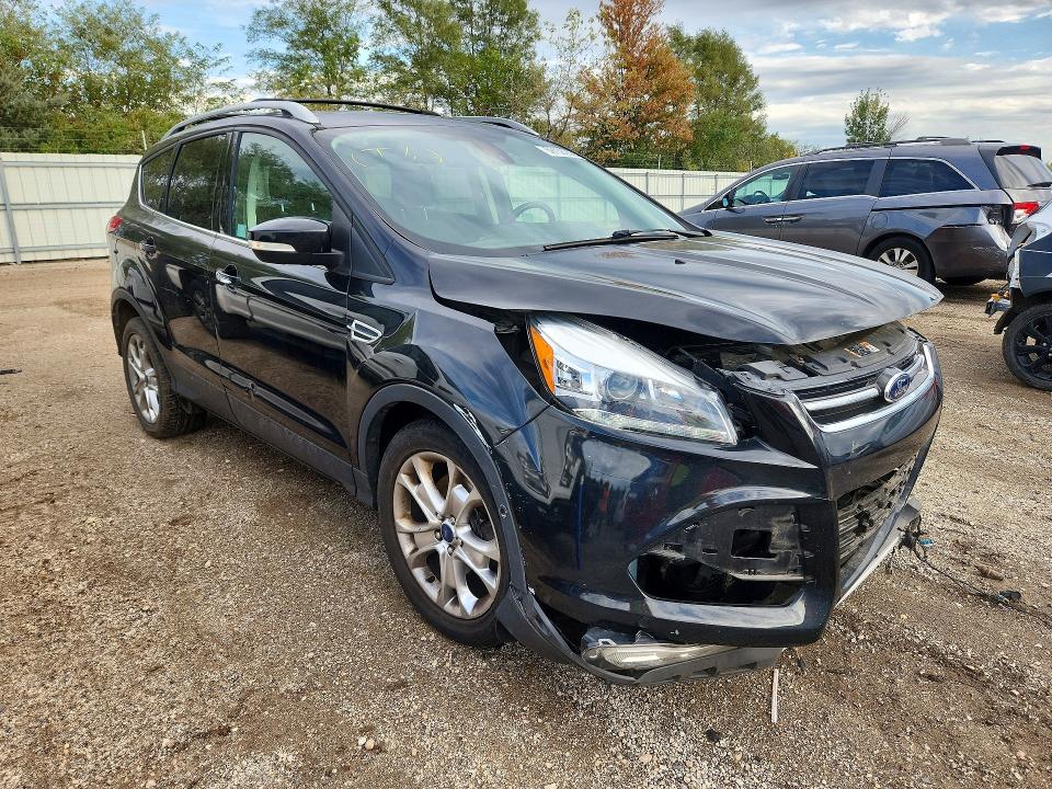 69138266 :رقم المزاد ، 1FMCU0J92EUA59092 vin ، 2014 Ford Escape مزاد بيع