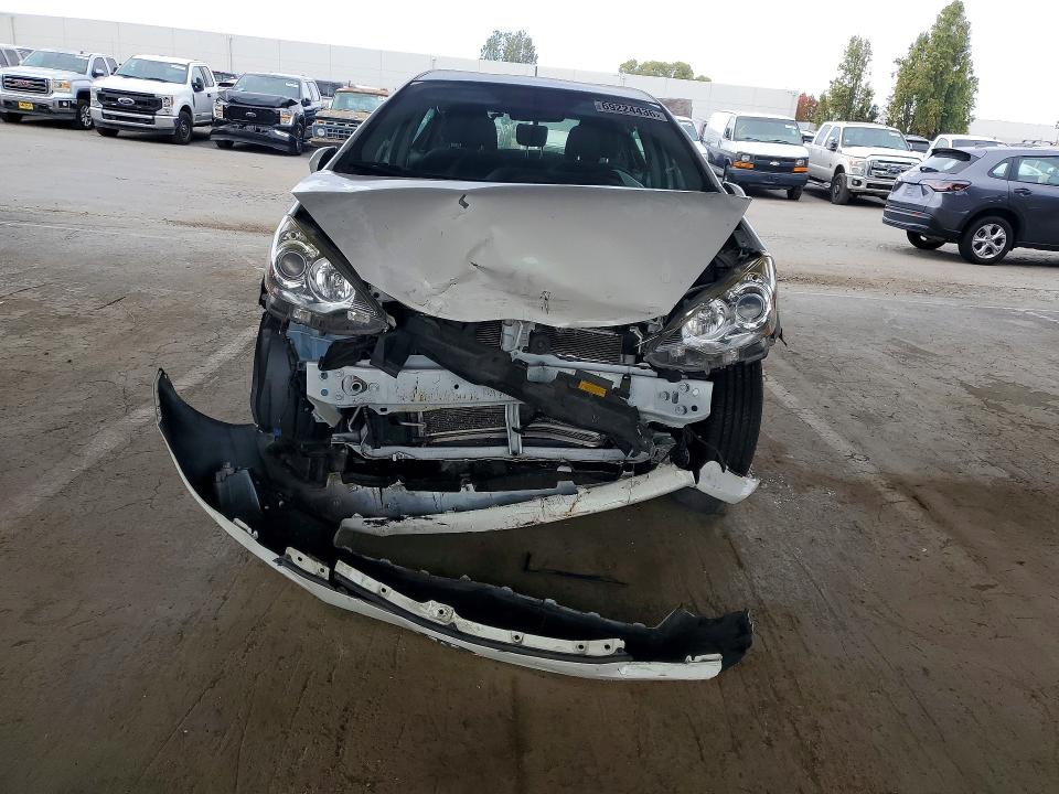 69224436 :رقم المزاد ، JTDKDTB33E1573904 vin ، 2014 Toyota Prius C مزاد بيع